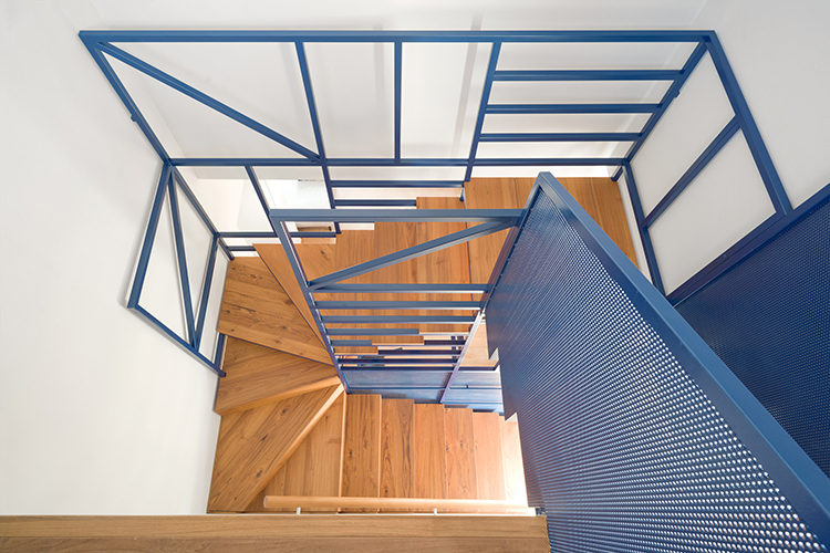 Apartment-for-a-young-couple-DEFERRARI+MODESTI (9)