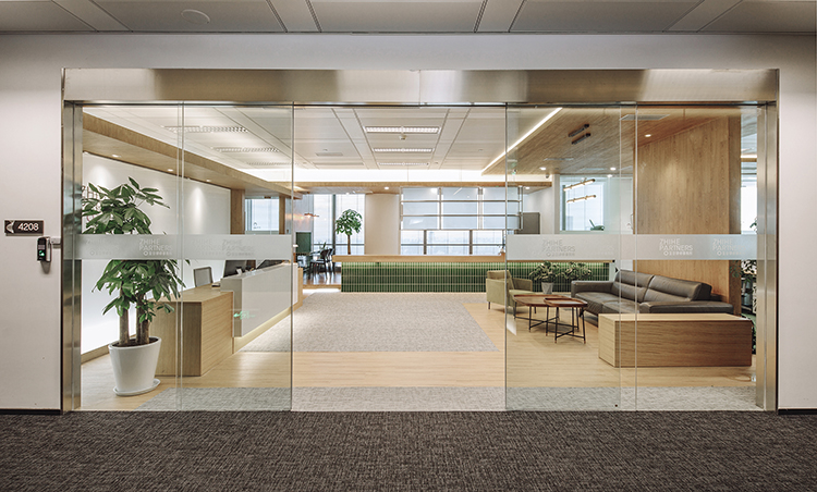 Zhihe-Partners-Lawyers-Office-Studio-DOTCOF (7)