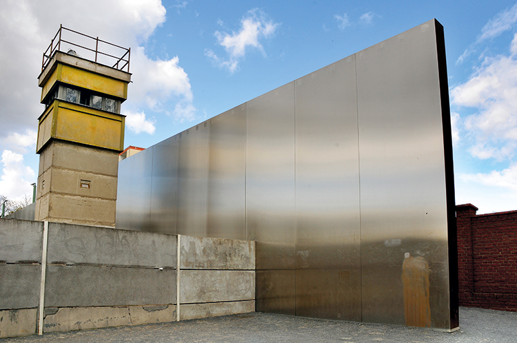 el-muro-eugenio-valentini-(6)
