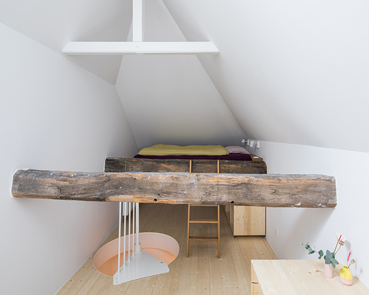 Dortmannhof-in-Essen-by-Architect-Sigurd-Larsen_Photos-Christian-Flatscher_External-extension-historic-architecture_guest-room-4