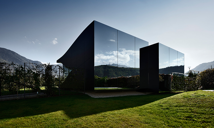 The-Mirror-Houses–Peter-Pichler-Architecture-(19)