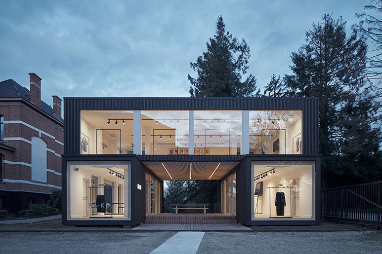 Ark-Shelter_showroom-for-GAB_BoysPlayNice_15