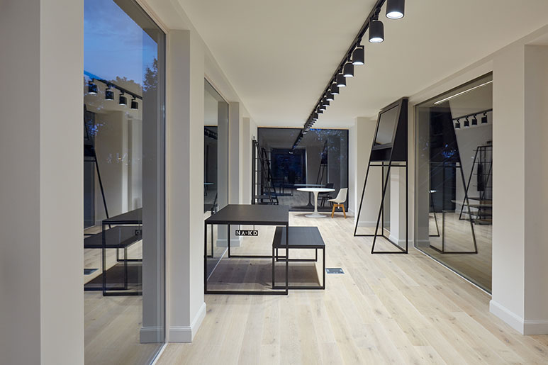 Ark-Shelter_showroom-for-GAB_BoysPlayNice_32