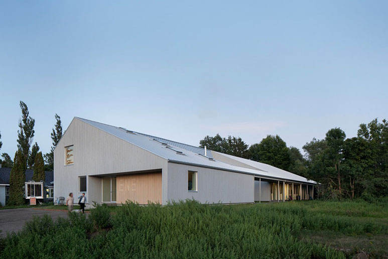 Centre Est-Nord-Est Bourgeois – Lechasseur architectes (9)