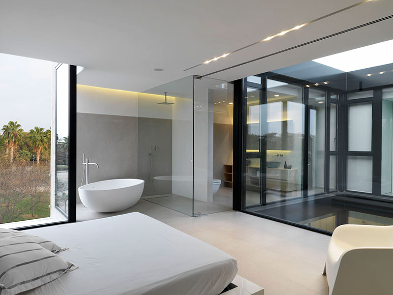 RUBEN-MUEDRA-casa-concreto-dormitorio-con-bañera