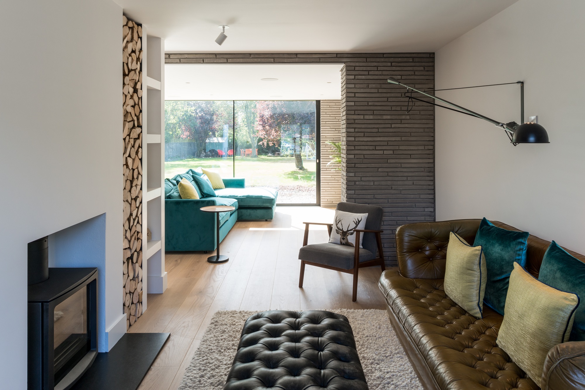 Long Brick House – Bradley Van Der Straeten (13)