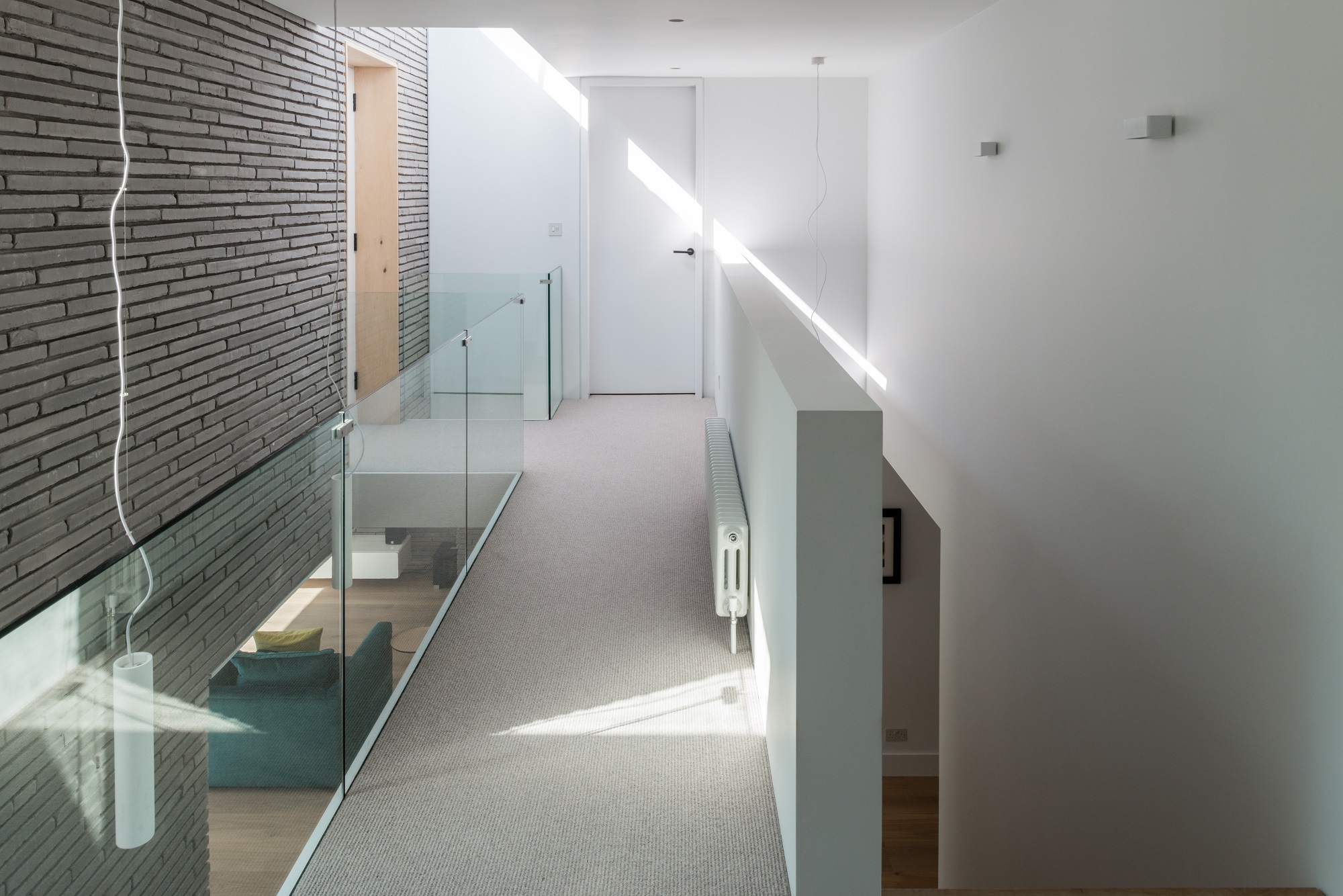 Long Brick House – Bradley Van Der Straeten (9)
