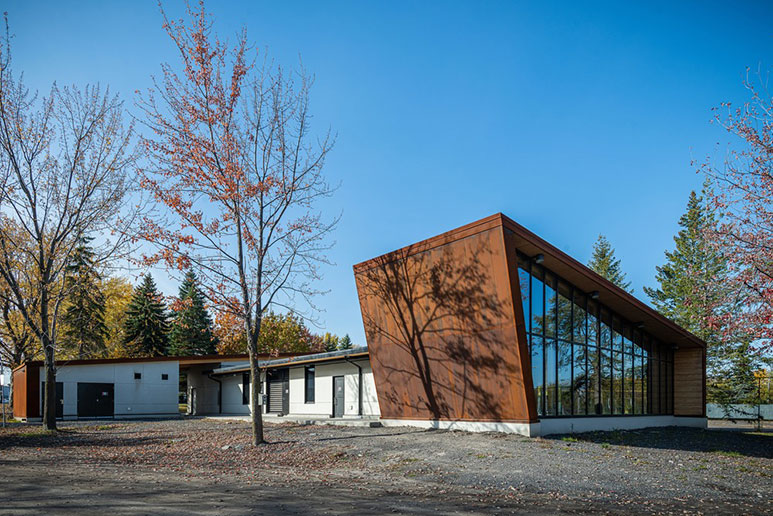 Corten-pavilion–Les-Architectes-Labonté-Marcil-(1)