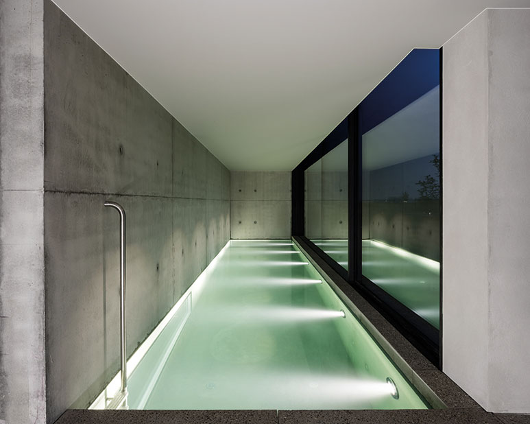 65-The-Bunkers-poolarea-high