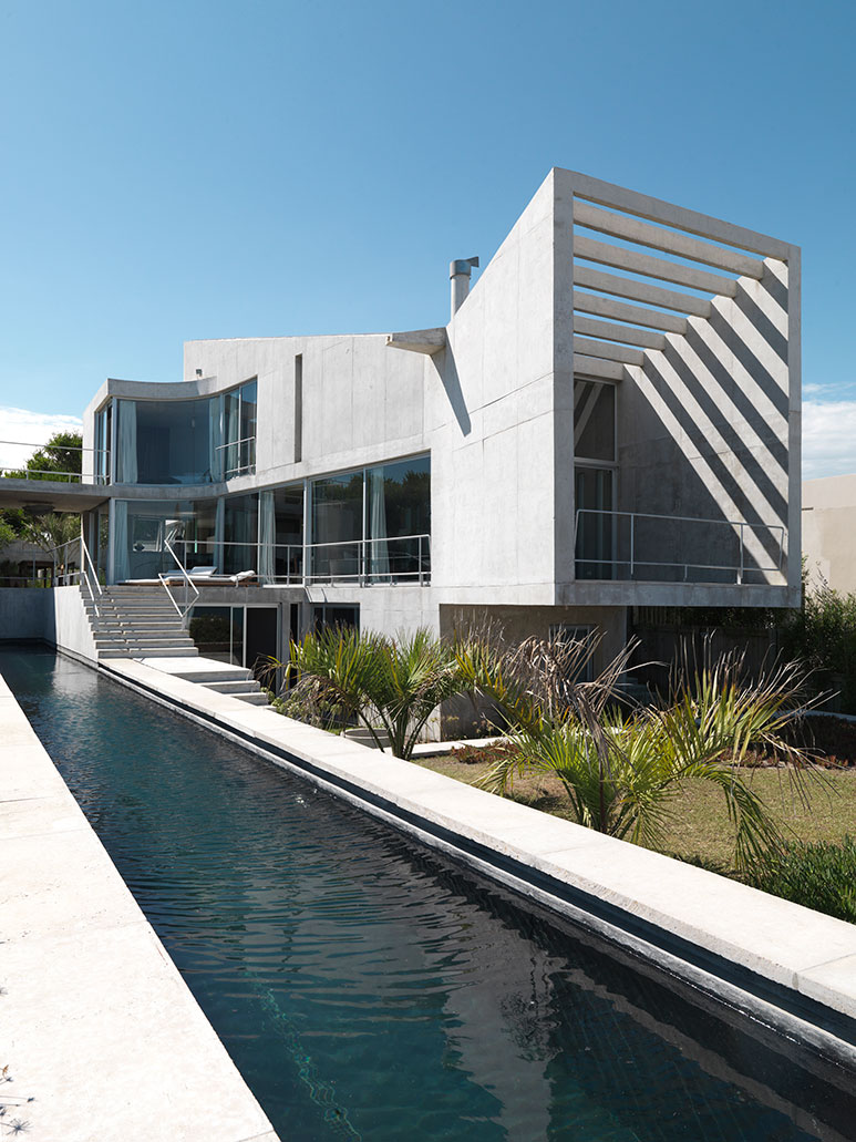 Arq. Diego Montero Espina (39)