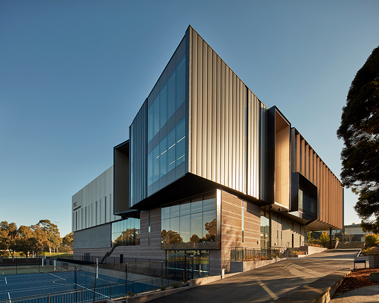 Centro de artes escénicas PLC Cox Architecture (14)