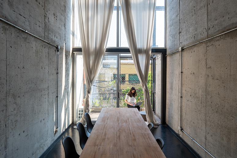 TRIPTICO Arq. Mariela Marchisio – Arq. Cristián Nanzer – Arq. Germán Margherit (8)